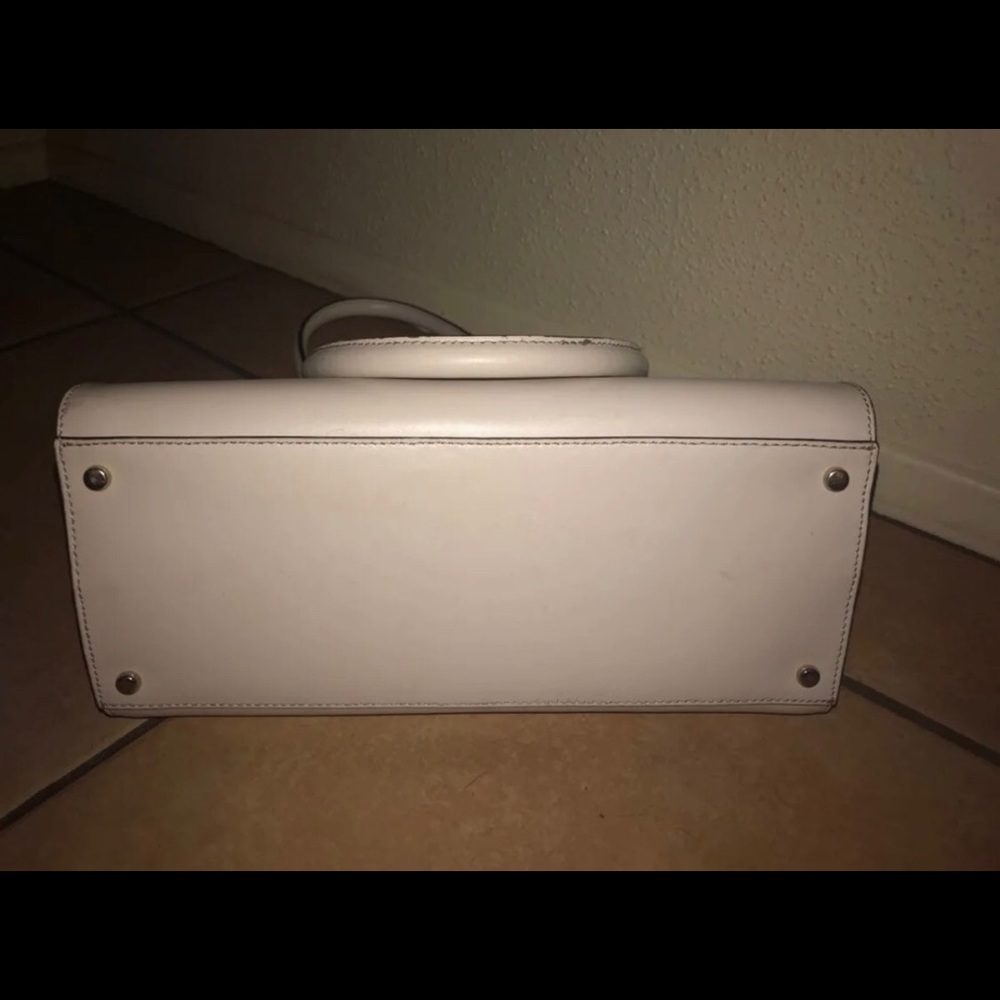 Kate Spade Purse - Picture 4 of 5